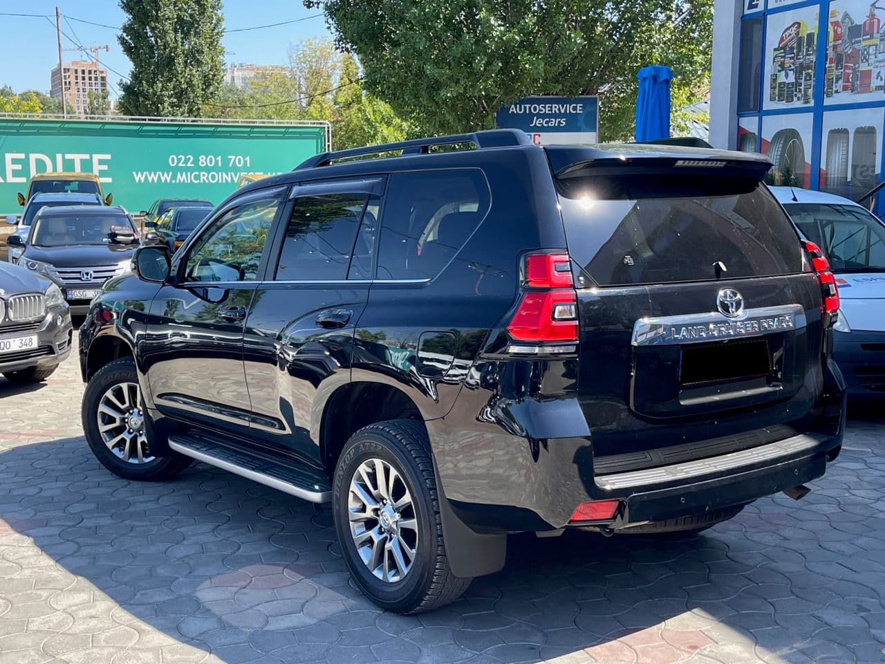 2018 Toyota Land Cruiser Prado — Miniatură 3