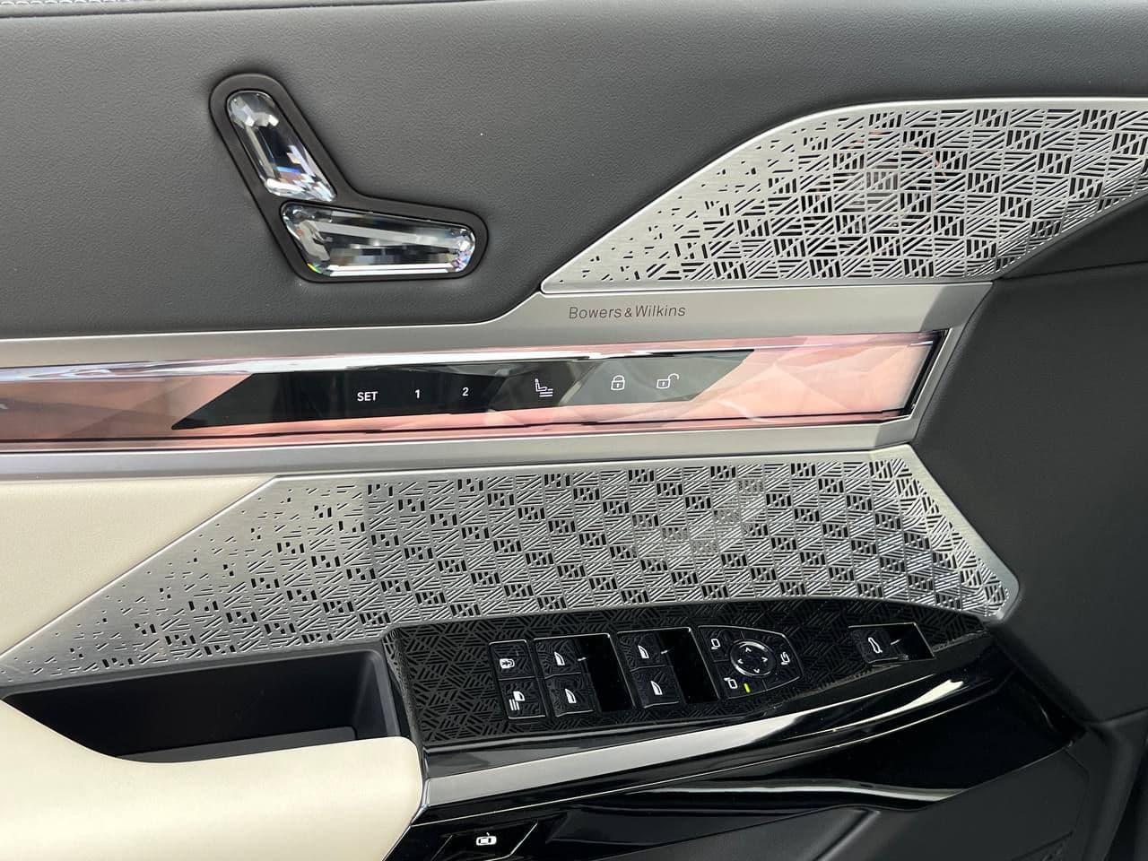 2022 BMW 740 — Miniatură 5