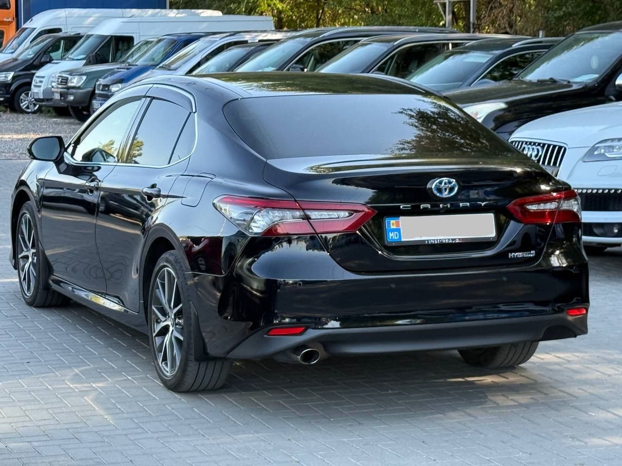 Toyota Camry 2021 — Миниатюра 2