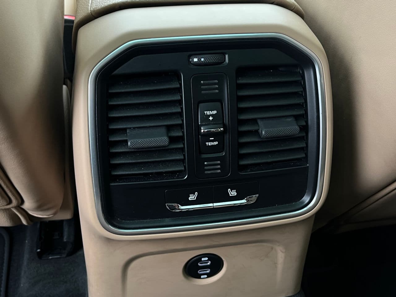2022 Porsche Macan — Miniatură 20