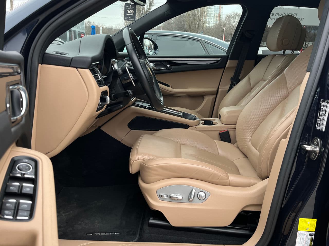 2022 Porsche Macan — Miniatură 7