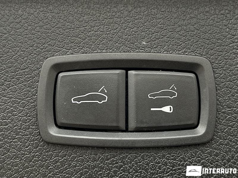 2022 Porsche Macan — Miniatură 24
