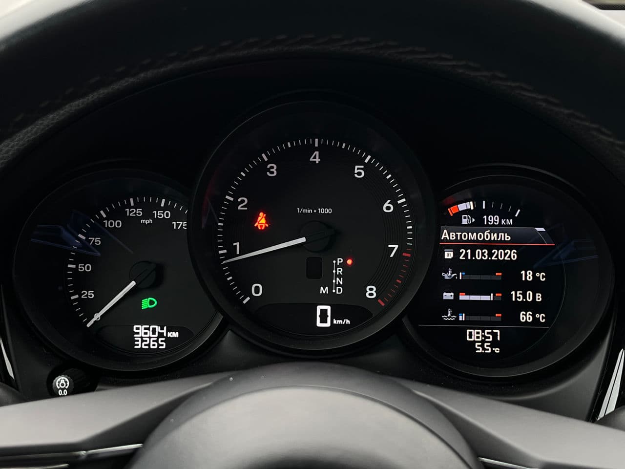 2022 Porsche Macan — Miniatură 15