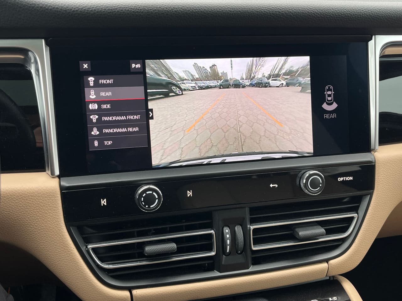 2022 Porsche Macan — Miniatură 17