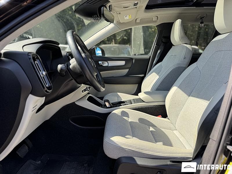 Volvo XC 40 2019 — Миниатюра 10