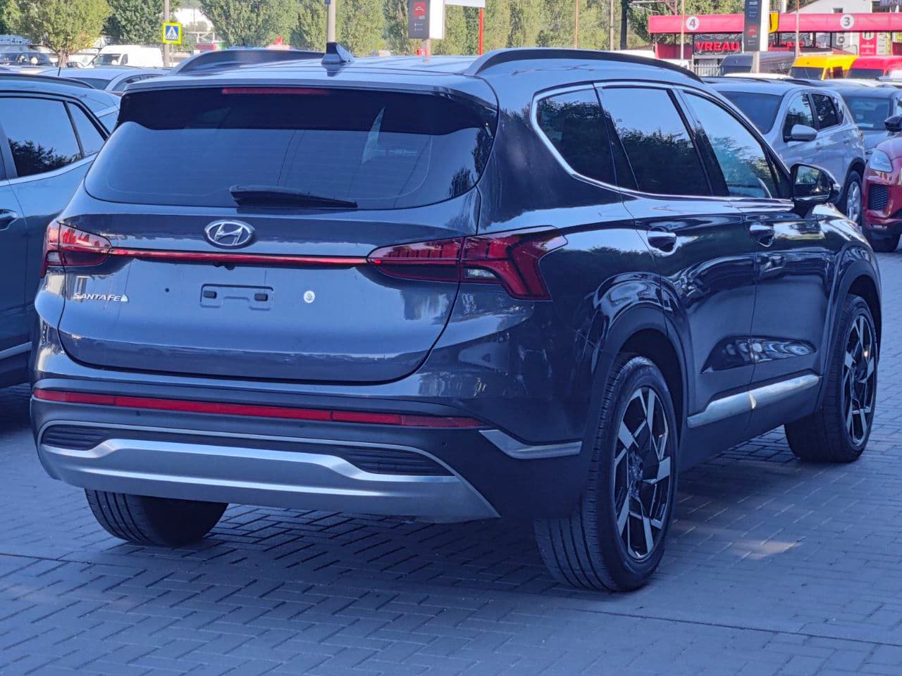 2020 Hyundai Santa Fe — Miniatură 4