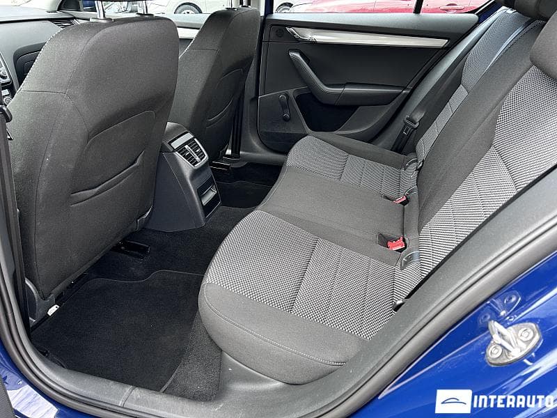 2014 Skoda Octavia — Miniatură 15