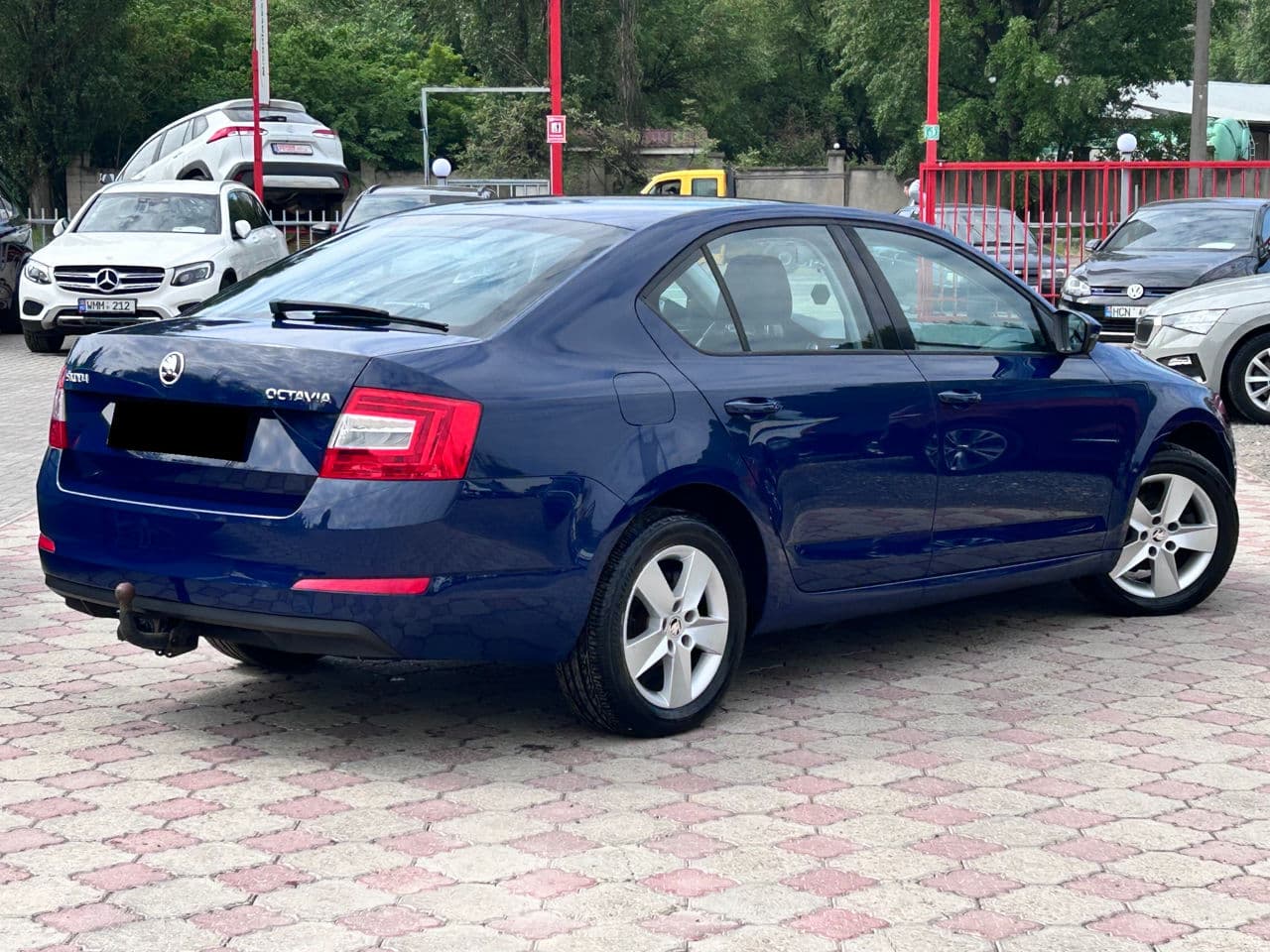 2014 Skoda Octavia — Miniatură 2