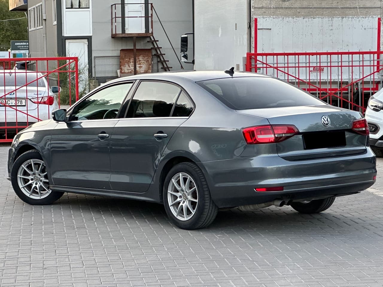 2016 Volkswagen Jetta — Miniatură 2
