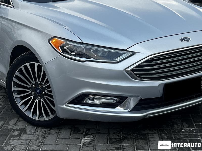 2017 Ford Fusion — Miniatură 5