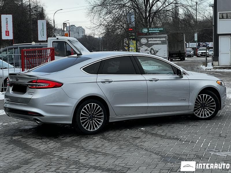 2017 Ford Fusion — Miniatură 2