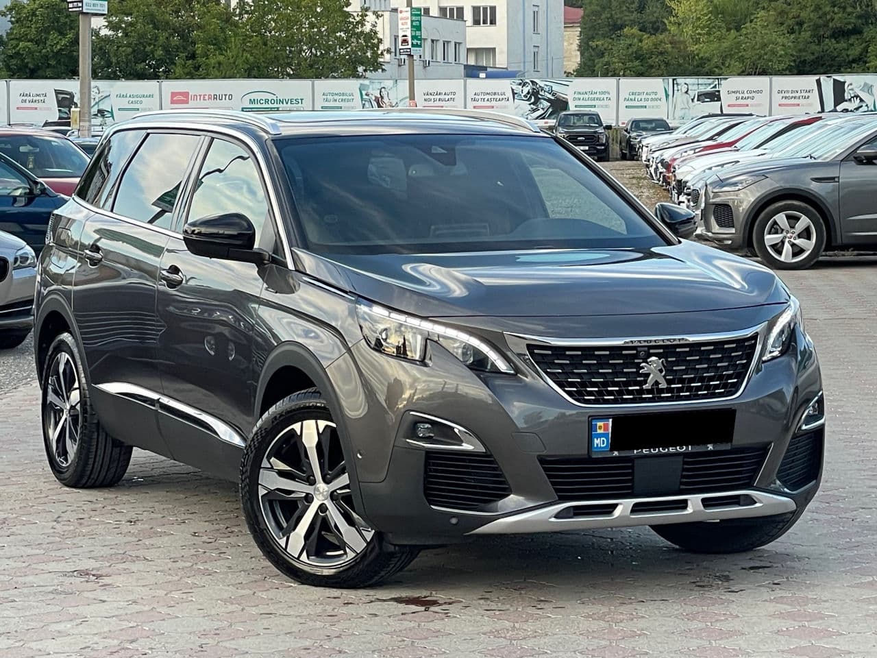 2019 Peugeot 5008 — Miniatură 4