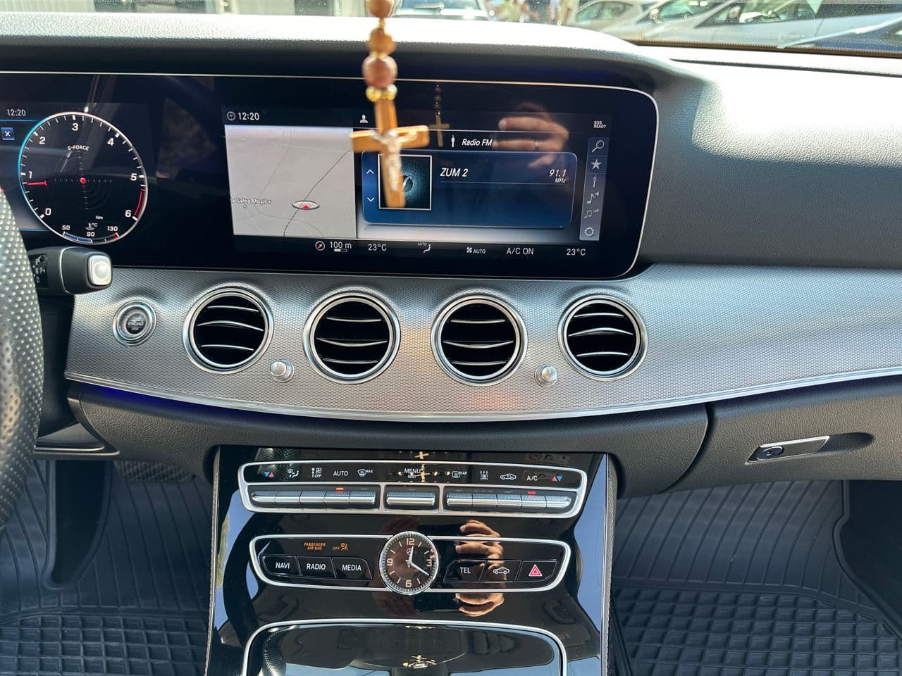 2018 Mercedes E 200 — Miniatură 12