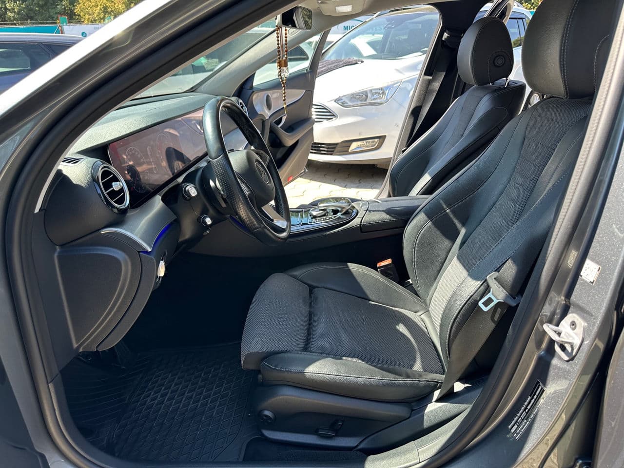 2018 Mercedes E 200 — Miniatură 5