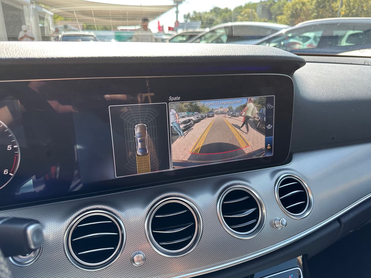 2018 Mercedes E 200 — Miniatură 10