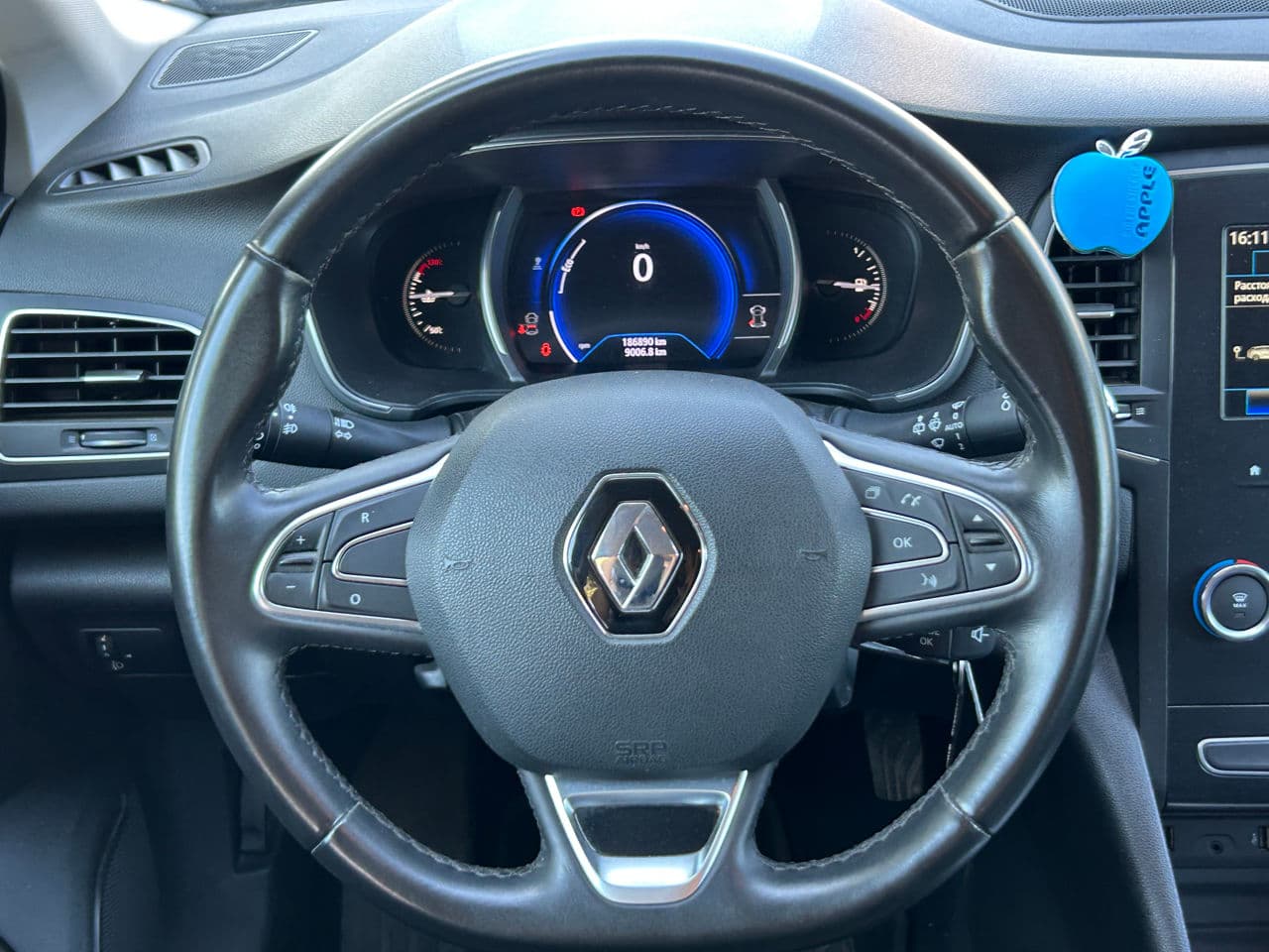 2019 Renault Megane — Miniatură 9