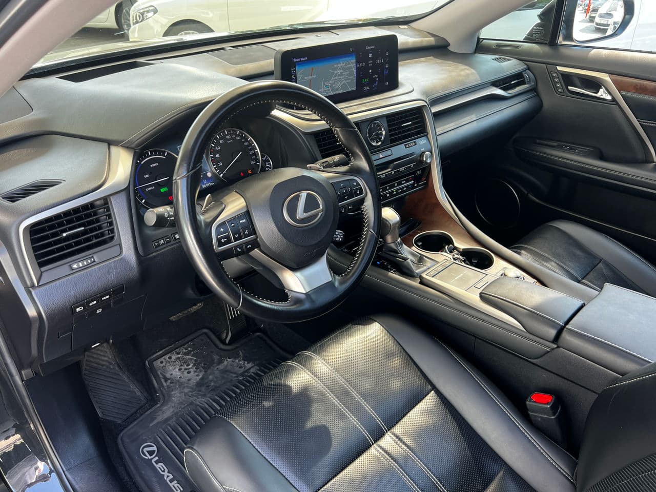Lexus RX 450h 2021 — Миниатюра 9
