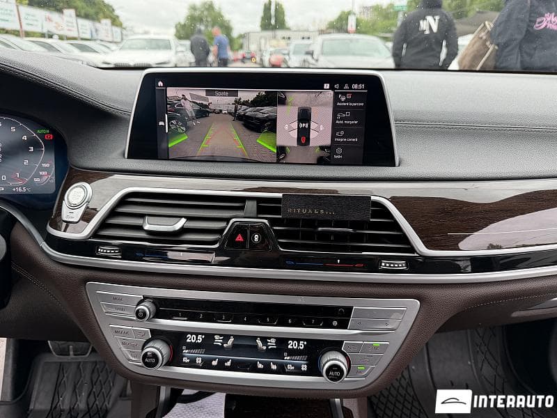 2020 BMW 740 — Miniatură 10