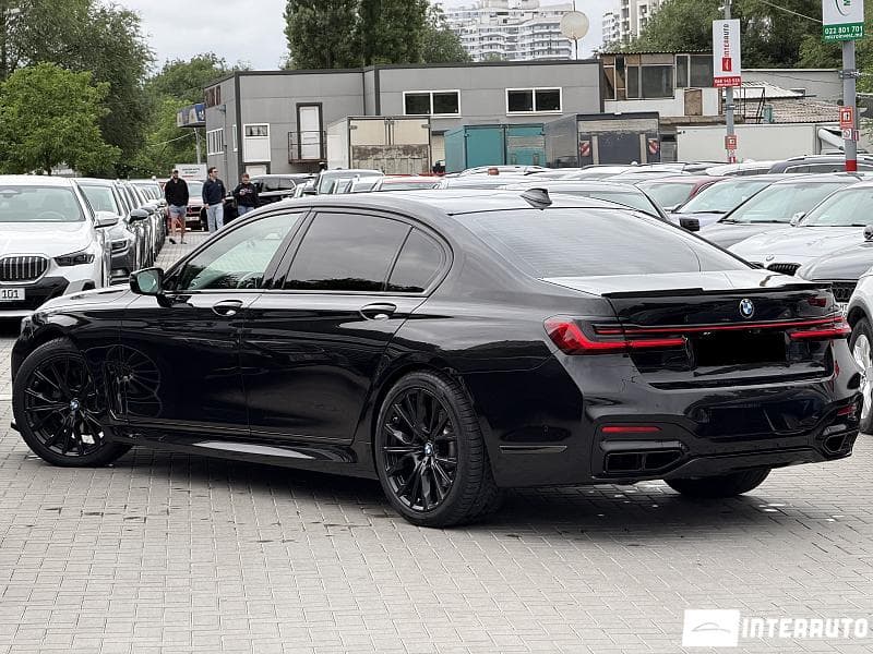 2020 BMW 740 — Miniatură 2