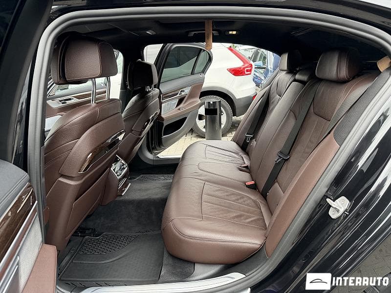 2020 BMW 740 — Miniatură 17