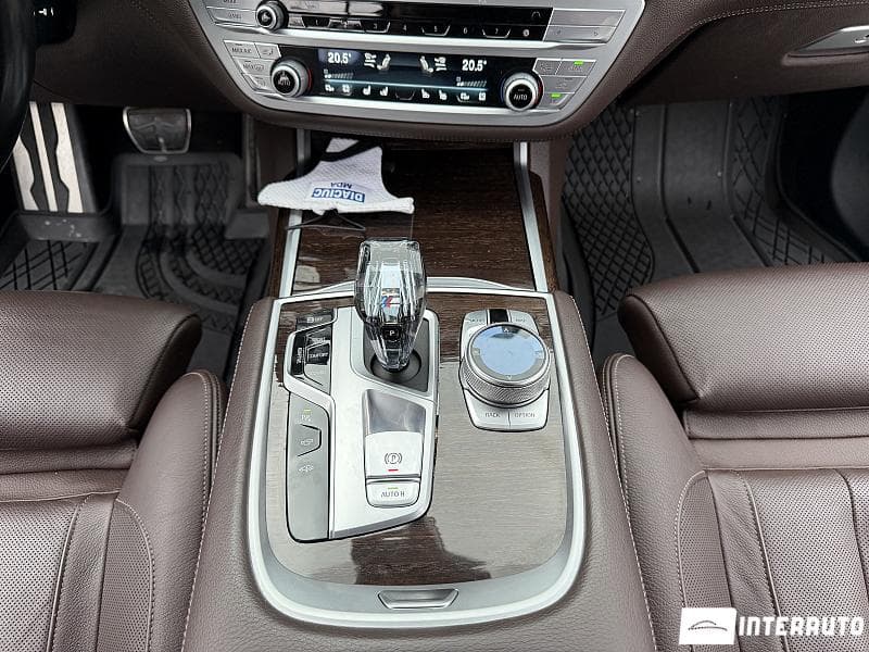 2020 BMW 740 — Miniatură 11