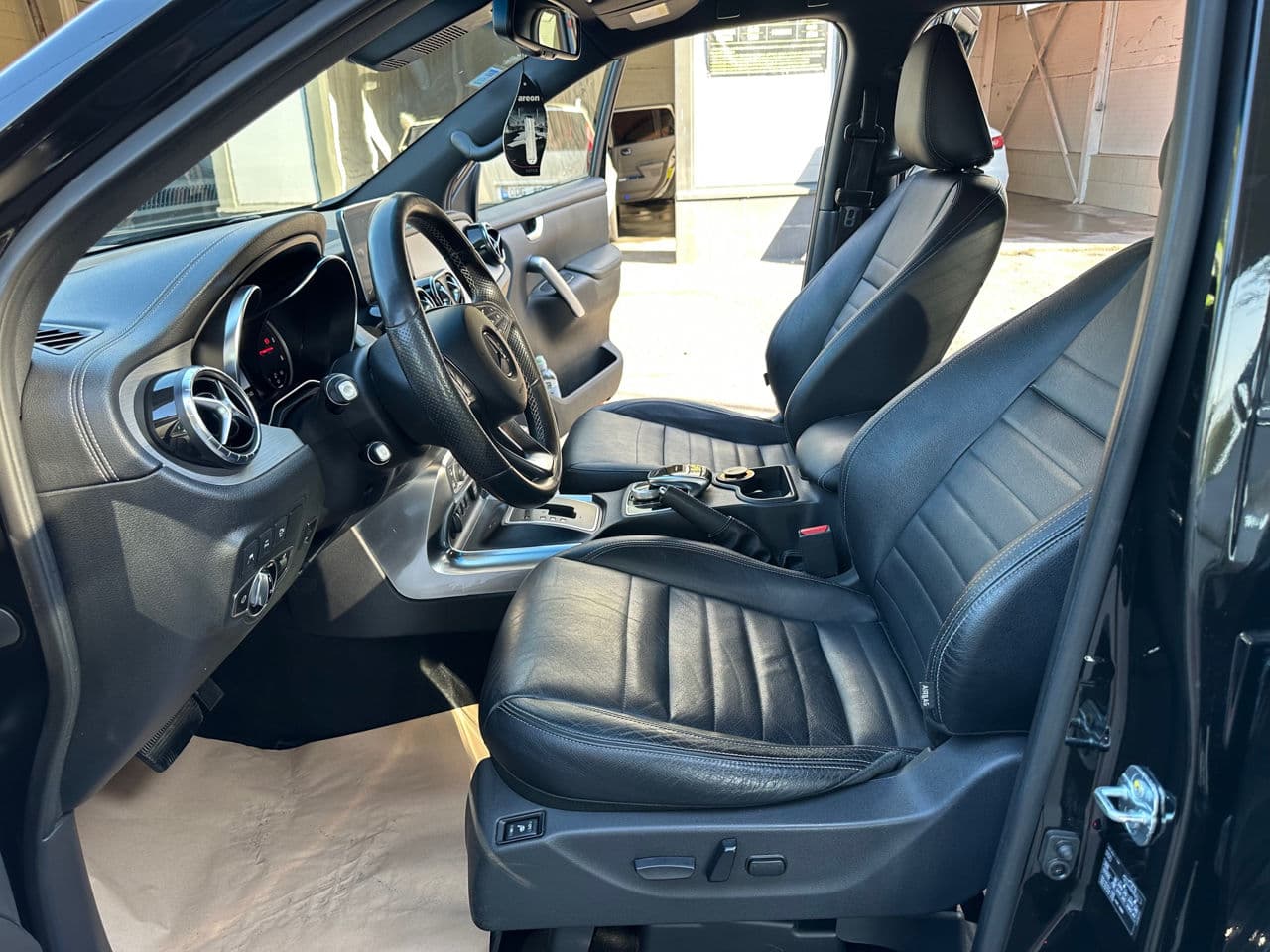 2017 Mercedes X 250d — Miniatură 5