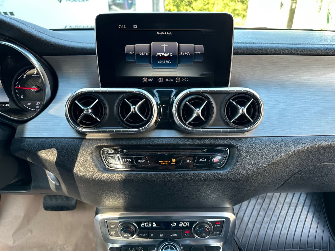 2017 Mercedes X 250d — Miniatură 9