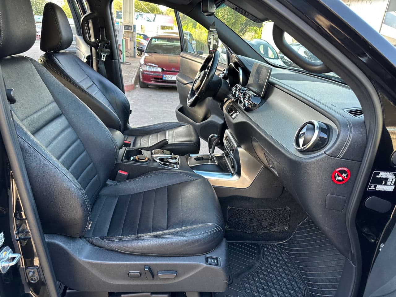 2017 Mercedes X 250d — Miniatură 6