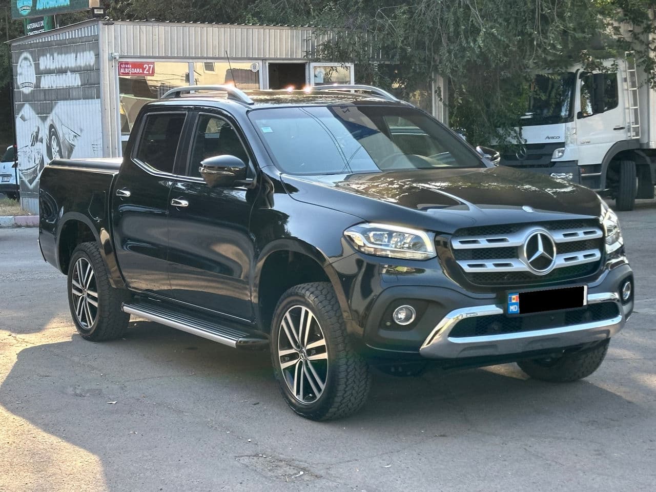 2017 Mercedes X 250d — Miniatură 3