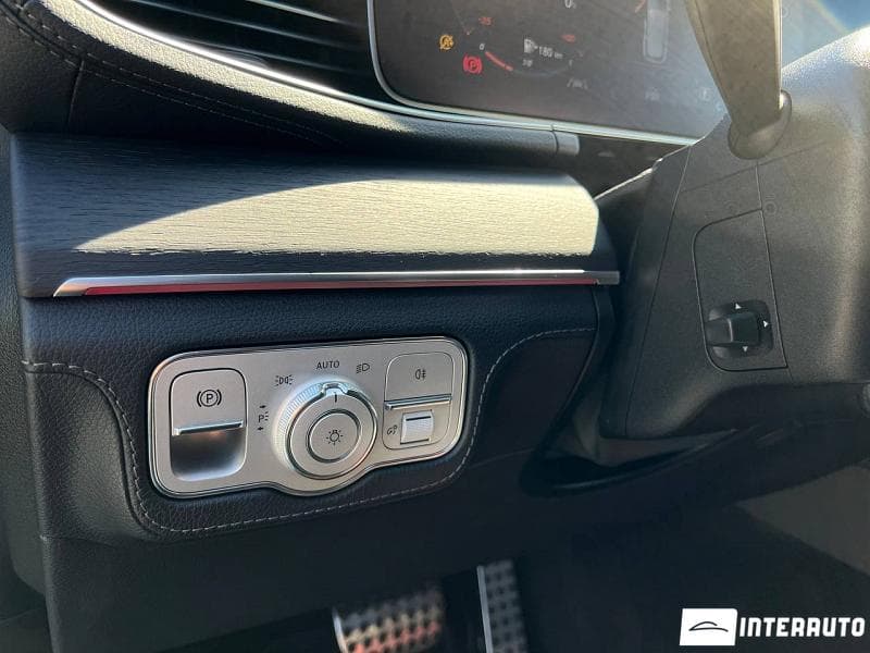 Mercedes GLE 400 2019 — Миниатюра 15