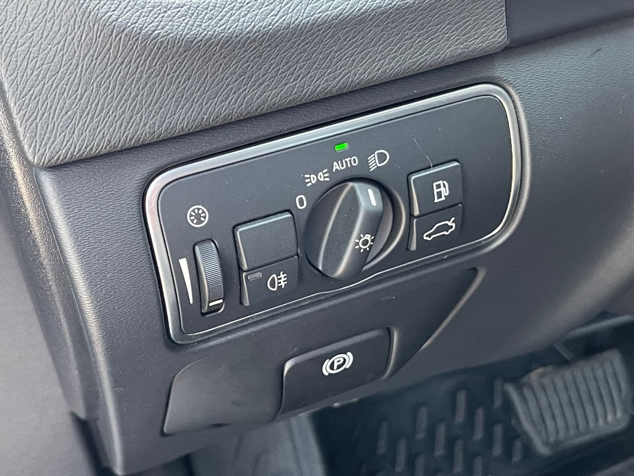 Volvo S 60 2015 — Миниатюра 14