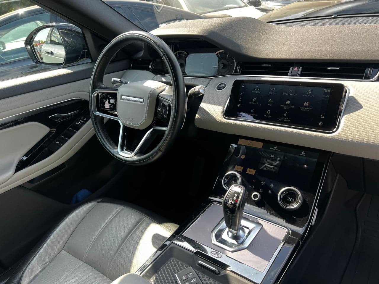 2022 Land Rover Range Rover Evoque — Miniatură 7