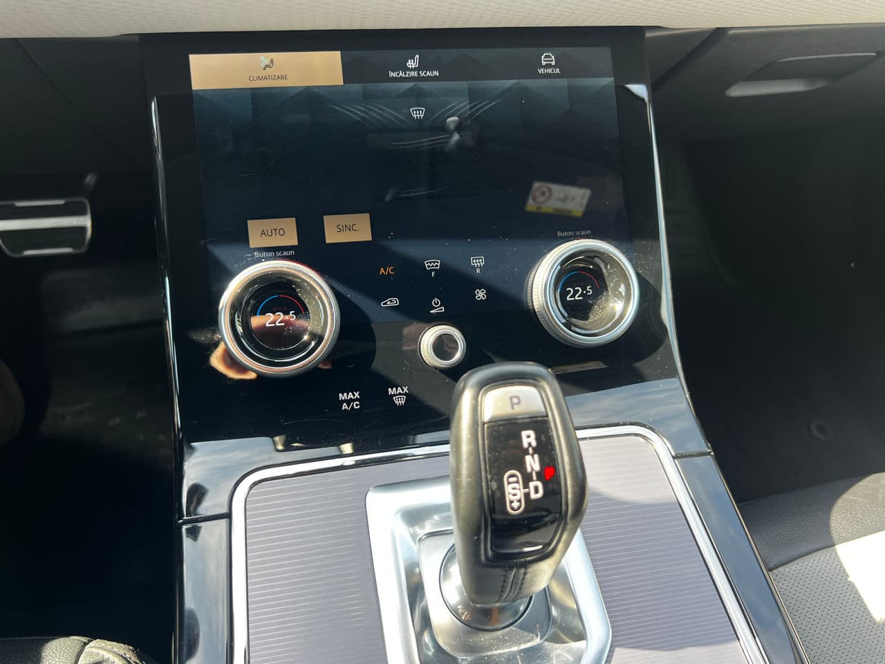 2022 Land Rover Range Rover Evoque — Miniatură 15