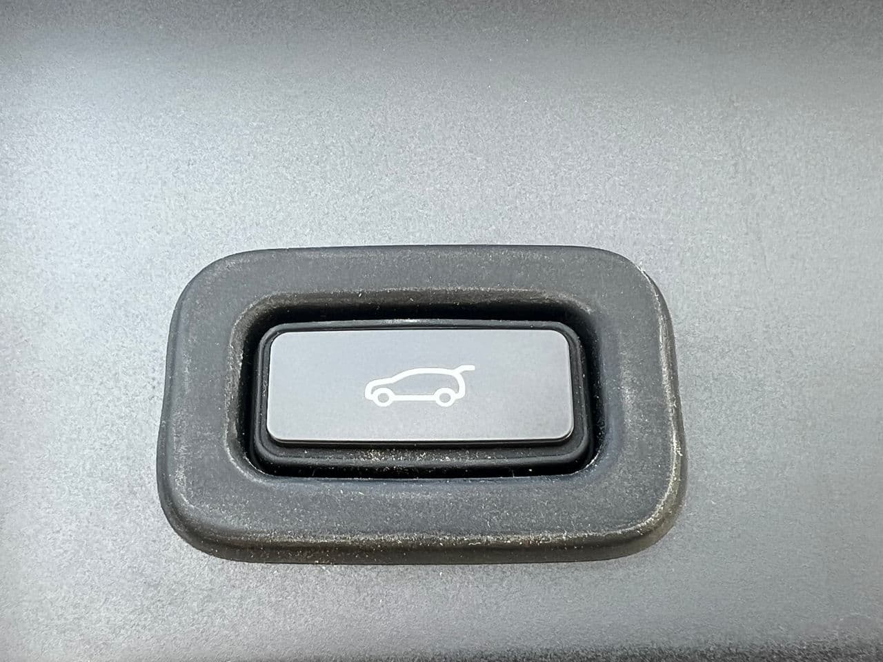 2022 Land Rover Range Rover Evoque — Miniatură 18