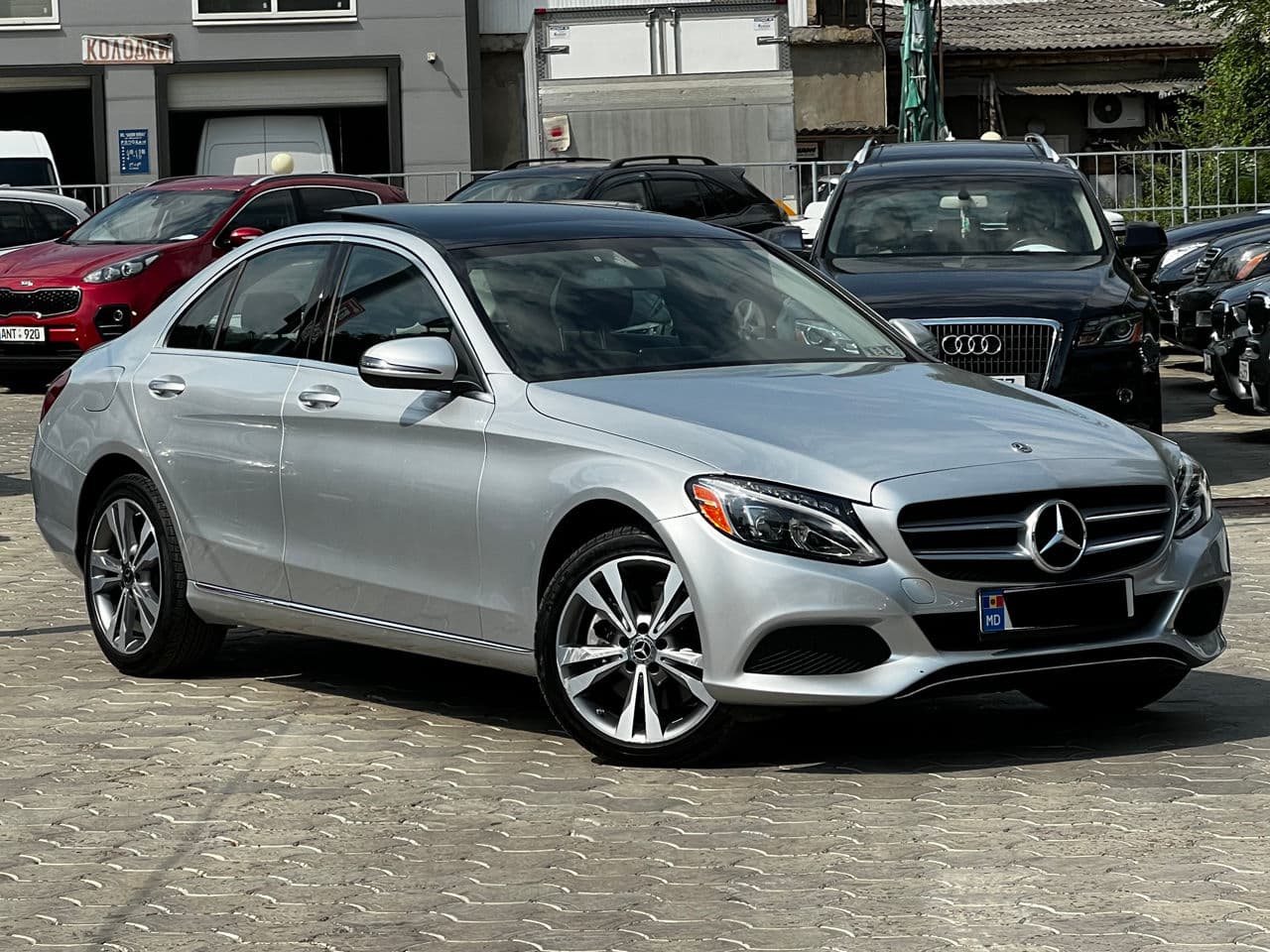 2018 Mercedes C 300 — Miniatură 2