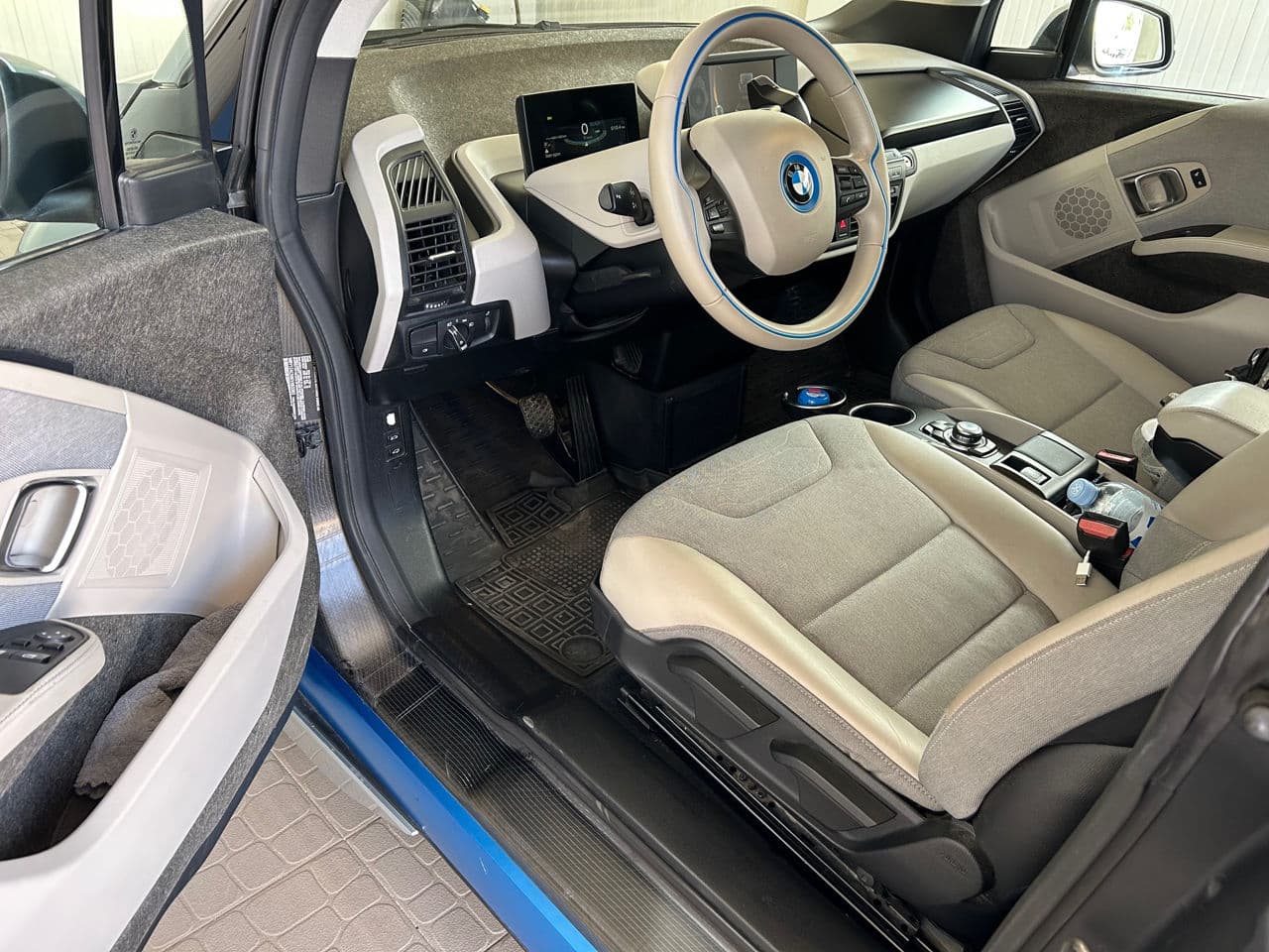 BMW i3 2014 — Миниатюра 5