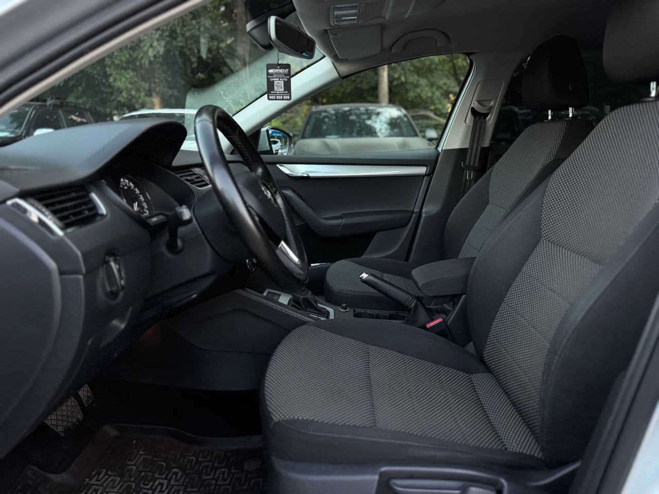 2016 Skoda Octavia — Miniatură 7