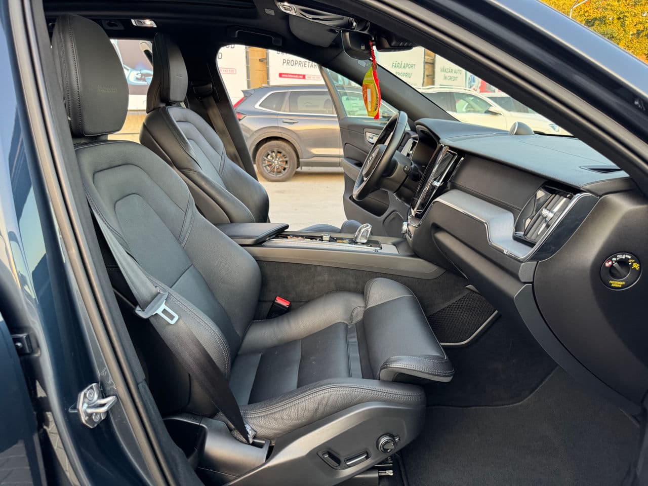 2019 Volvo XC 60 — Miniatură 18