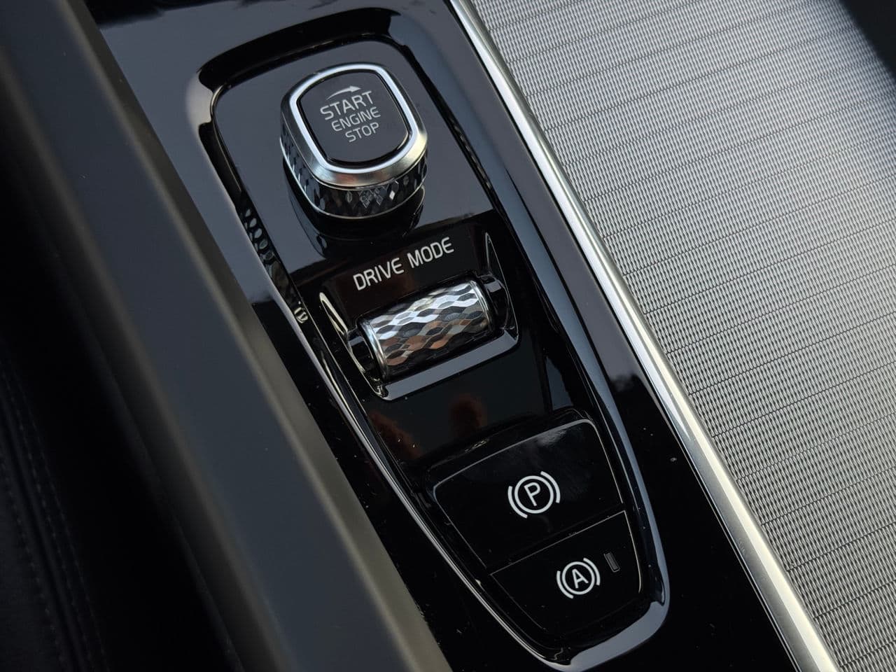 2019 Volvo XC 60 — Miniatură 14