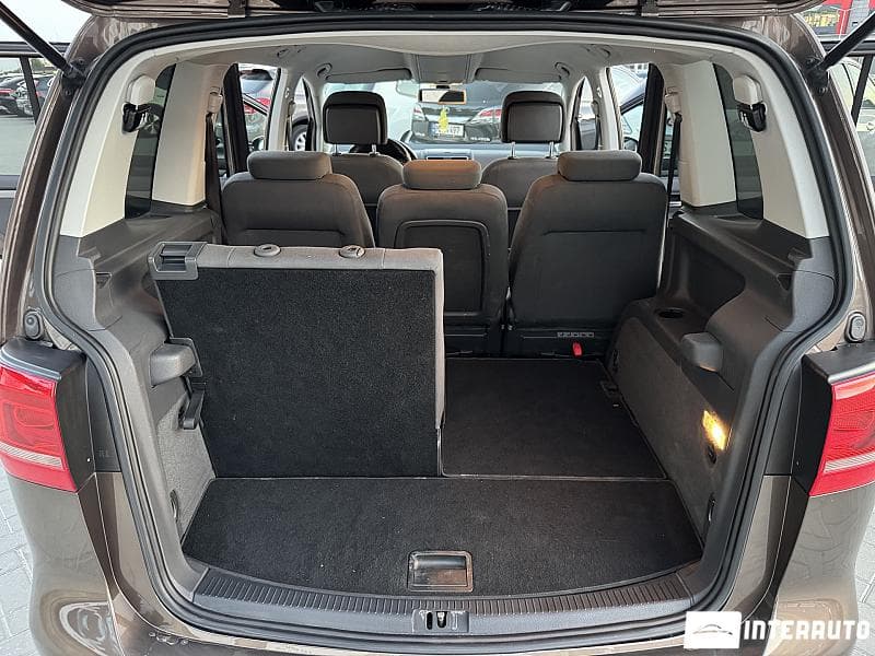 2012 Volkswagen Touran — Miniatură 19