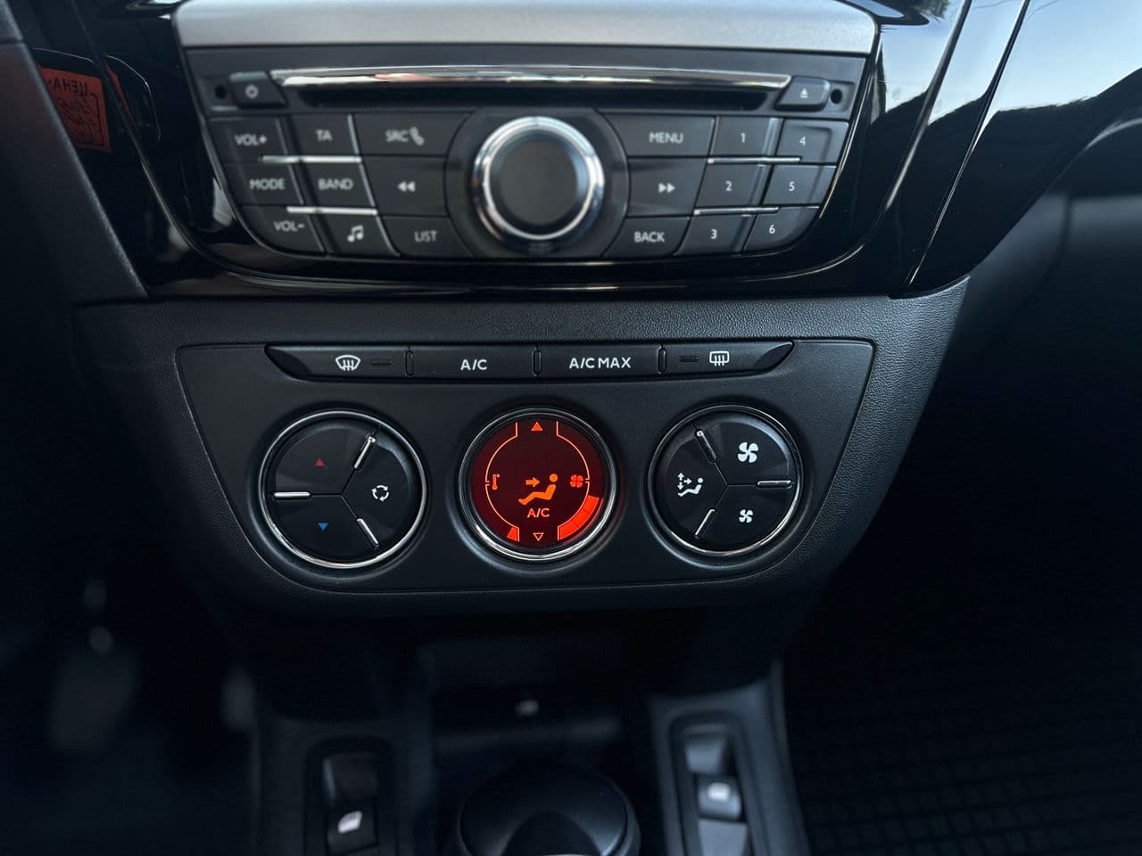 2022 Peugeot 301 — Miniatură 10