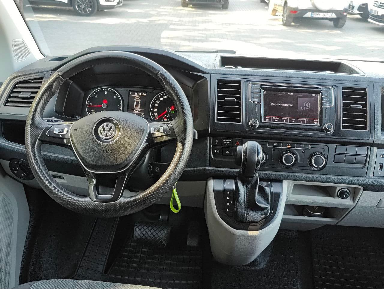 2016 Volkswagen Transporter — Miniatură 10