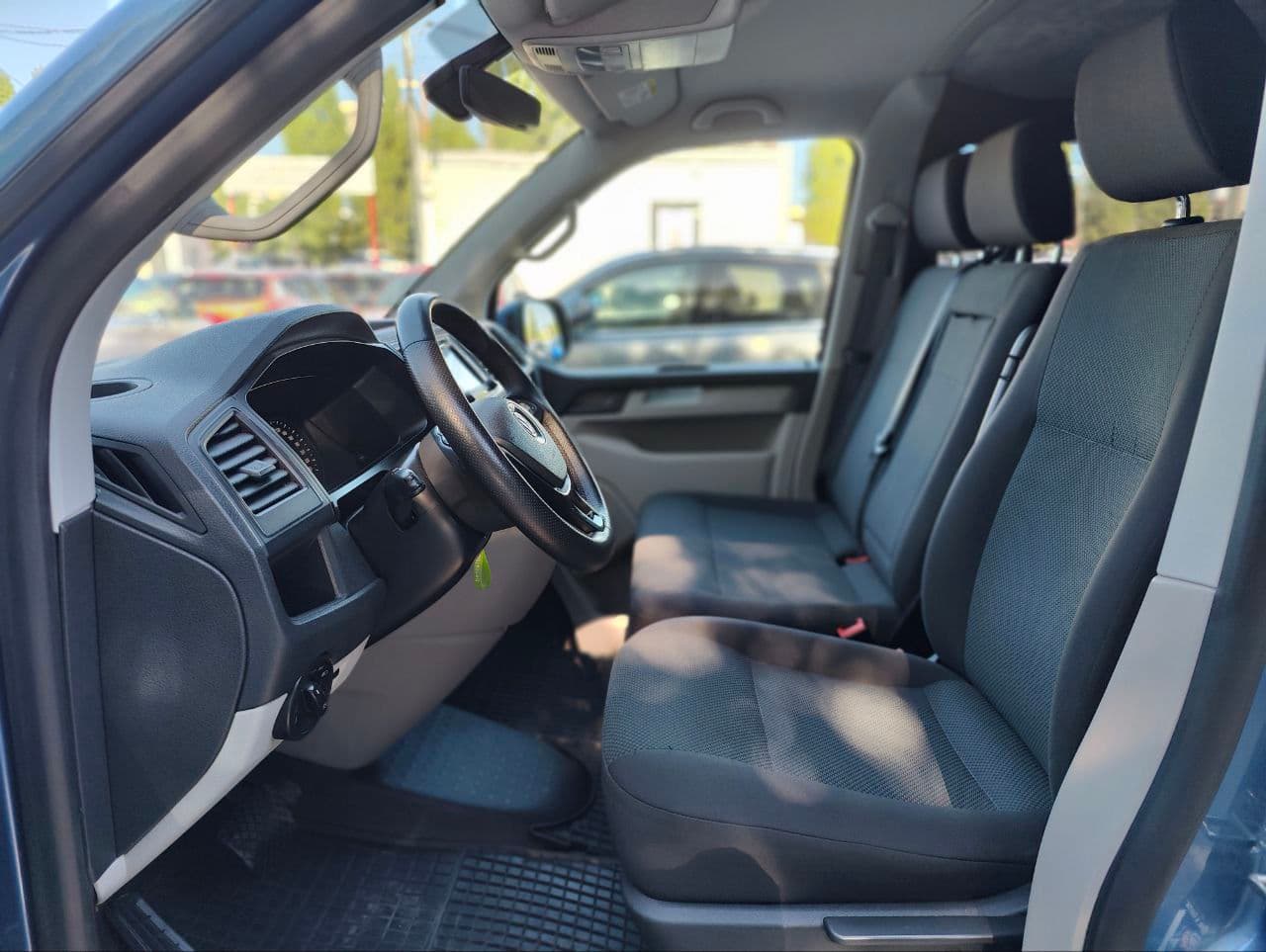2016 Volkswagen Transporter — Miniatură 6
