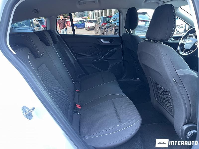 2018 Ford Focus — Miniatură 17