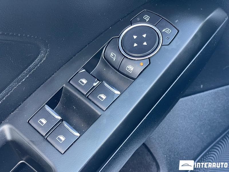 2018 Ford Focus — Miniatură 6