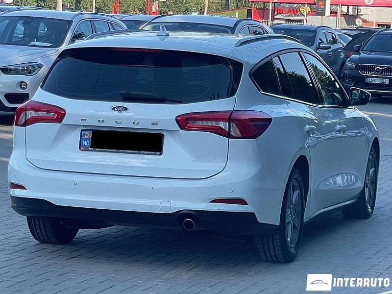 2018 Ford Focus — Miniatură 2