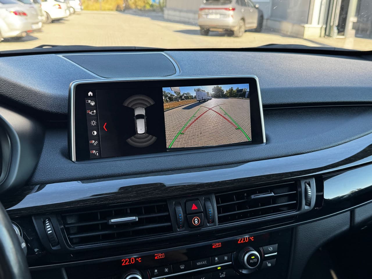 BMW X5 4.0e 2018 — Миниатюра 10