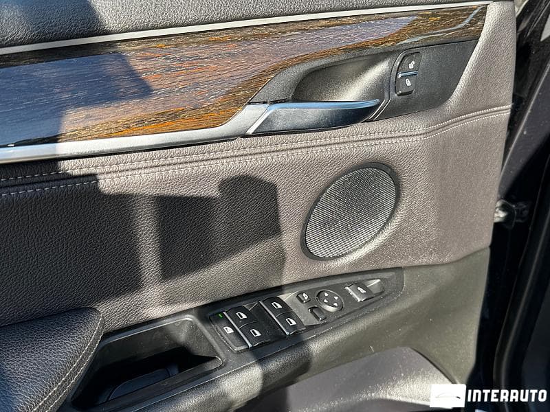 BMW X5 4.0e 2018 — Миниатюра 14