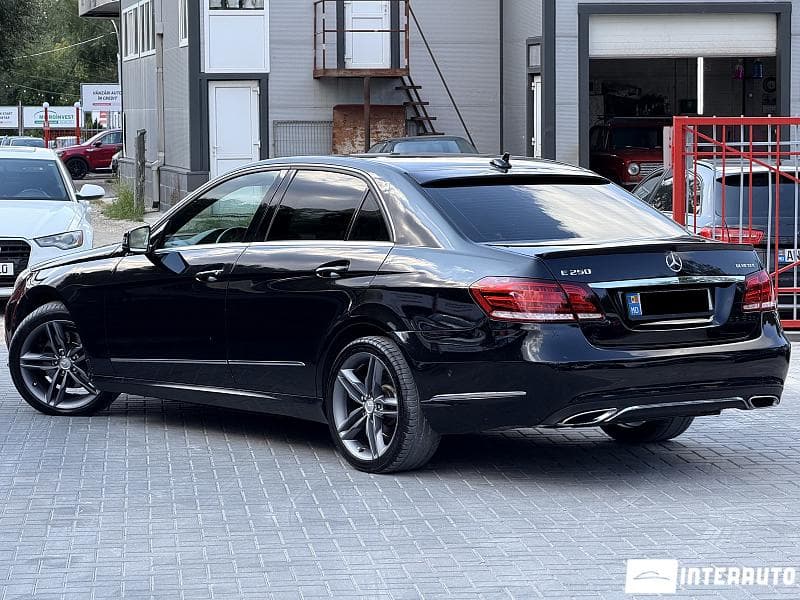Mercedes E 250 2015 — Миниатюра 4