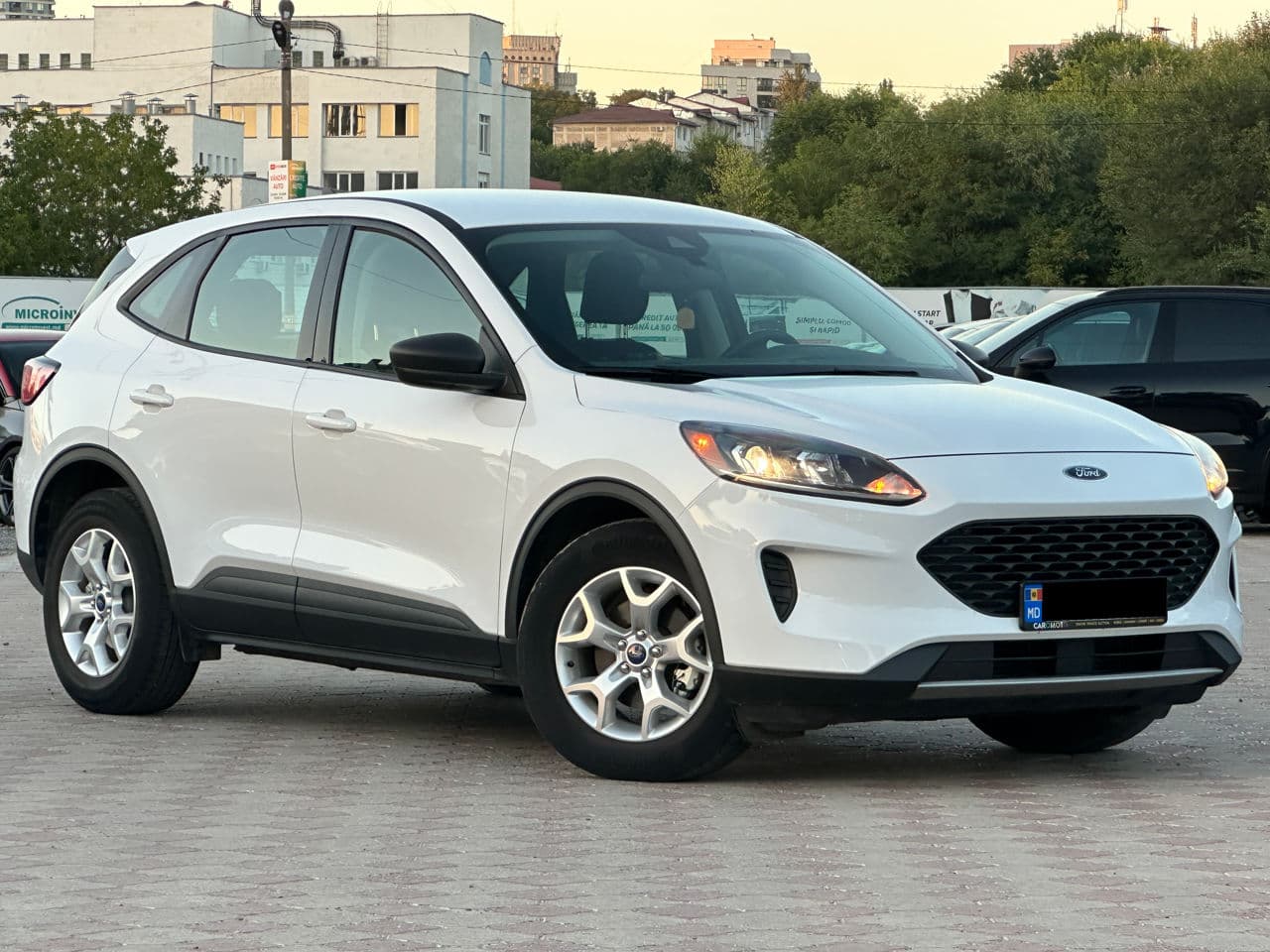 2021 Ford Escape — Miniatură 4